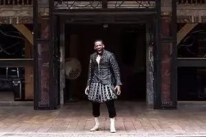 Dear Mr Shakespeare: Shakespeare Lives